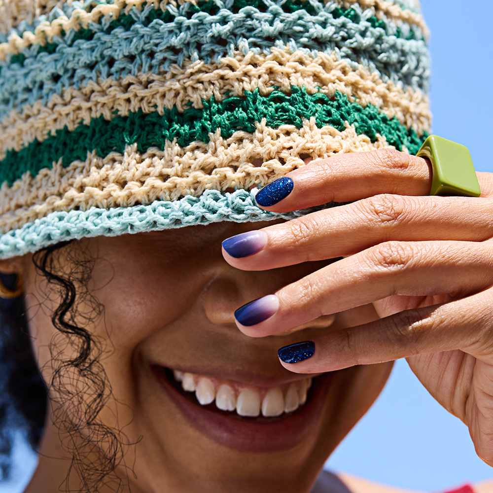 2_extreme_closeup_a54975d2-7165-4476-97f7-7ee9f8ba6b4e.png